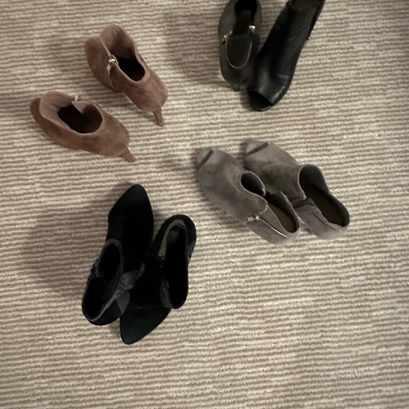 Beautiful booties - Picture 4 of 6